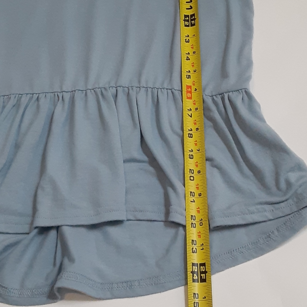 Lace Back Ruffle Hem Top - Picture 3 of 8